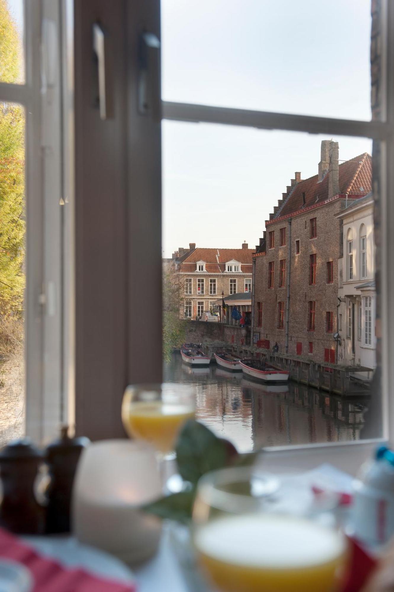 Hotel Bourgoensch Hof Brugge Bagian luar foto